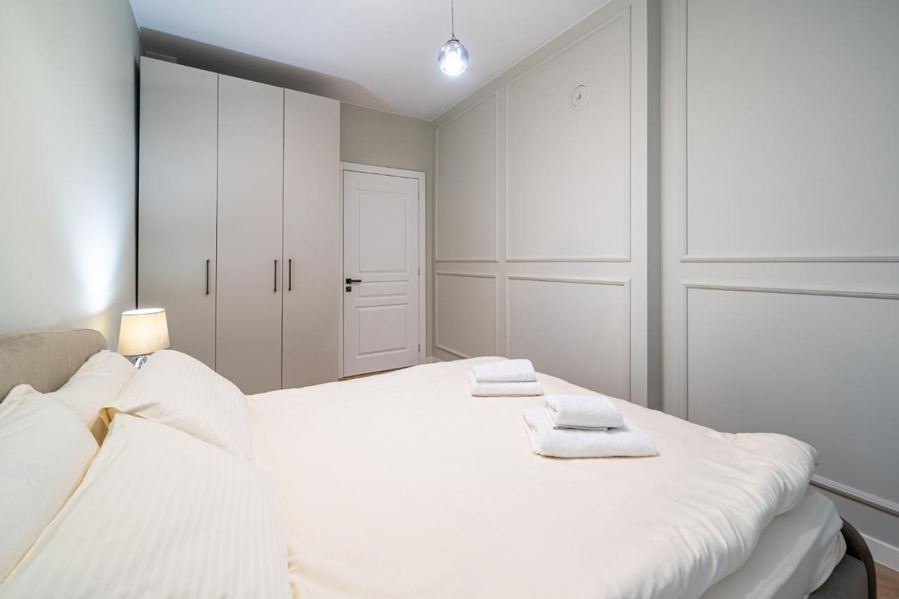 Smart Central Apartment Varna Exterior photo