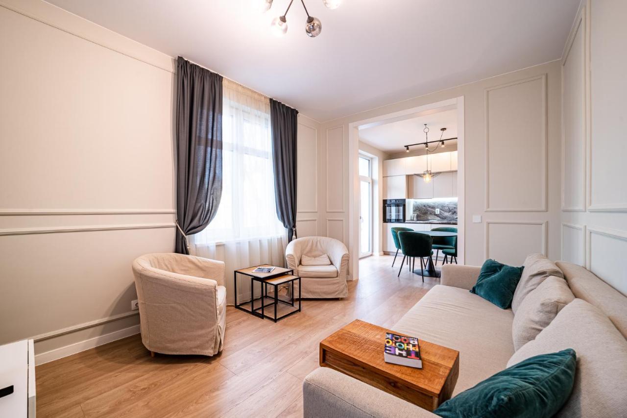 Smart Central Apartment Varna Exterior photo
