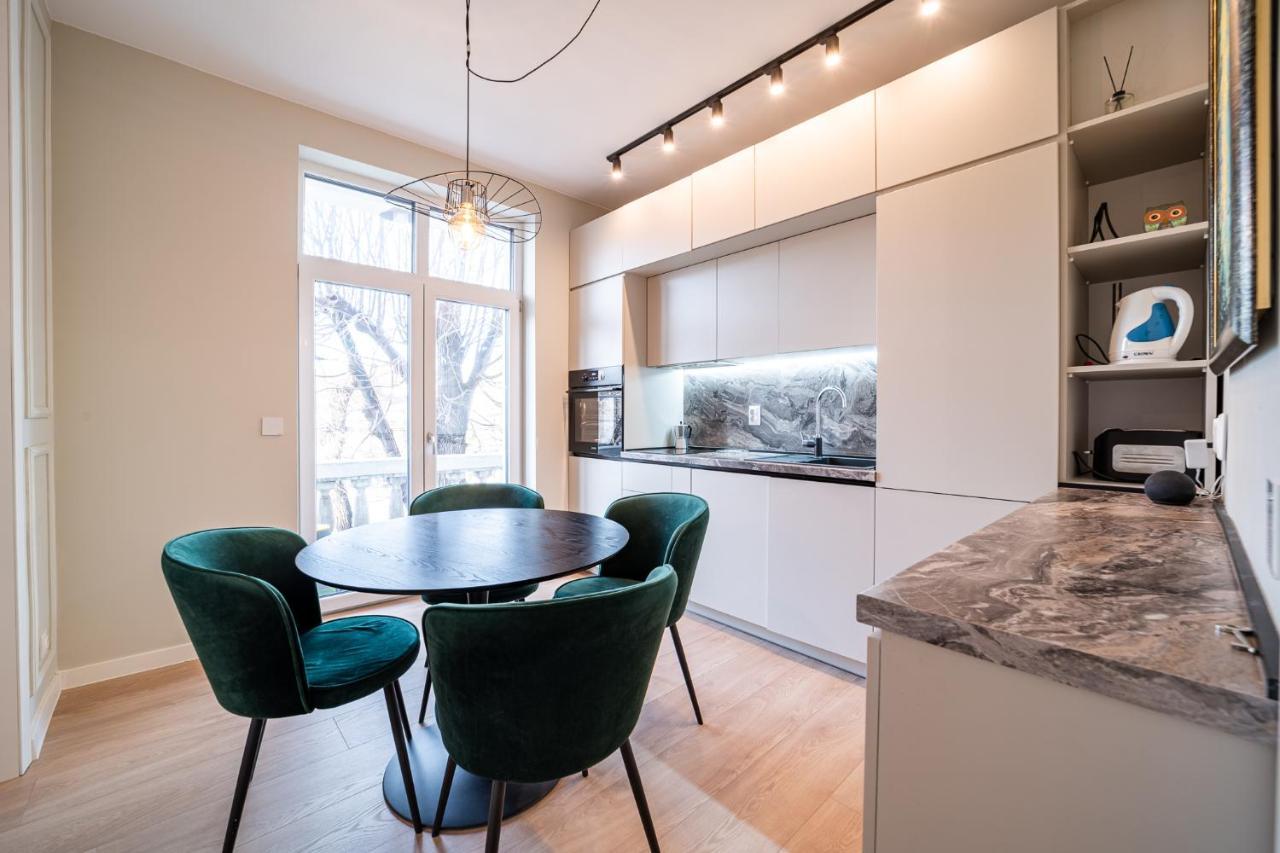 Smart Central Apartment Varna Exterior photo